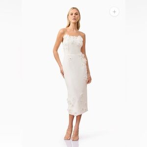 elliatt kiara white 3d floral applique strapless midi bridal dress small NEW